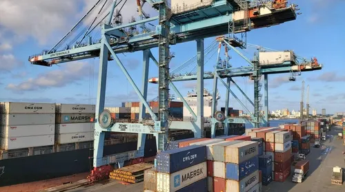 5 dos 10 produtos mais prejudicados por tarifa dos EUA conseguiram redirecionar exportações - Imagem