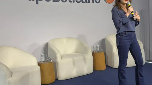 A coluna prestigiou a inauguração do Centro de Pesquisa e Ciência Capilar do Grupo Boticário, no Paraná - Imagem