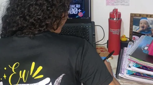 A um mês do Enem, reta final une preparo emocional e revisão intensa - Imagem