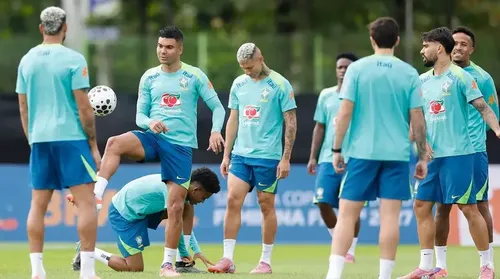 Ancelotti muda quase toda a Seleção para enfrentar o Japão - Imagem