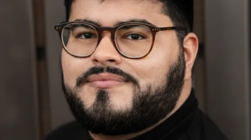 Autor alagoano Maylson Honorato lança coletânea de contos em Maceió - Imagem