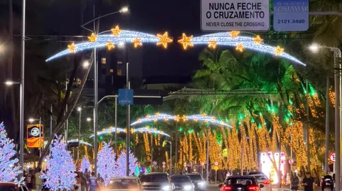 Com presépio à beira-mar e milhares de luzes, Maceió dá início à programação natalina - Imagem