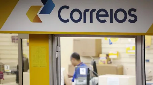 Direção dos Correios aprova plano com demissões e fechamento de agências - Imagem