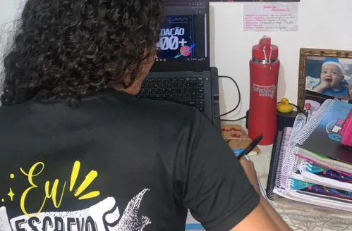 A um mês do Enem, reta final une preparo emocional e revisão intensa