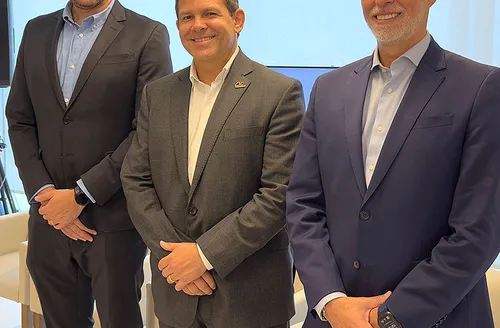 Alcon lança em Maceió o primeiro tratamento refrativo totalmente personalizado: WaveLight® Plus