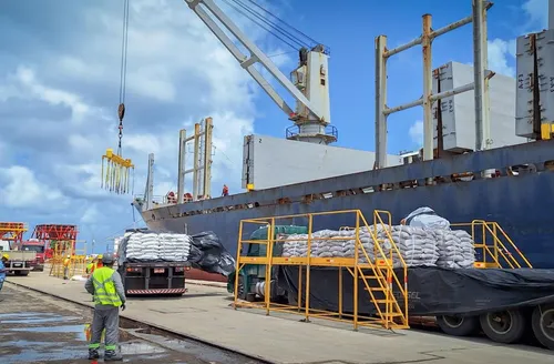 Exportações alagoanas para os EUA recuam 24% no ano, após tarifaço