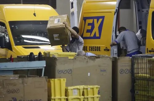 Correios negociam empréstimo de R$ 20 bilhões para equilibrar contas