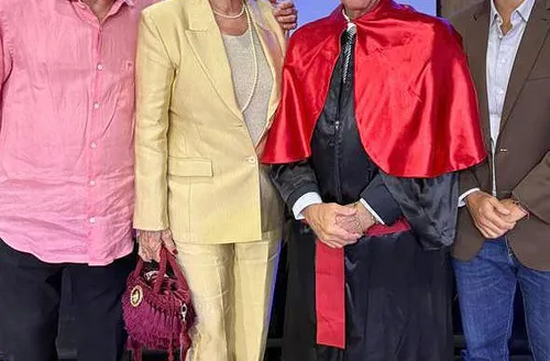 Desembargador Orlando Rocha Filho recebeu o título do Doutor Honoris Causa