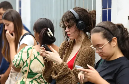 Gabarito oficial do 2º dia do Enem sai na quinta-feira (20), informa o MEC