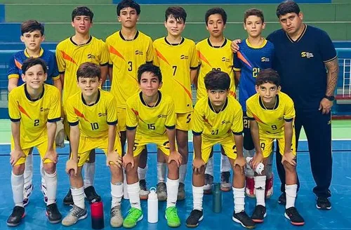 Seleção de futsal do Santa Úrsula na grande final da Copa AFAL