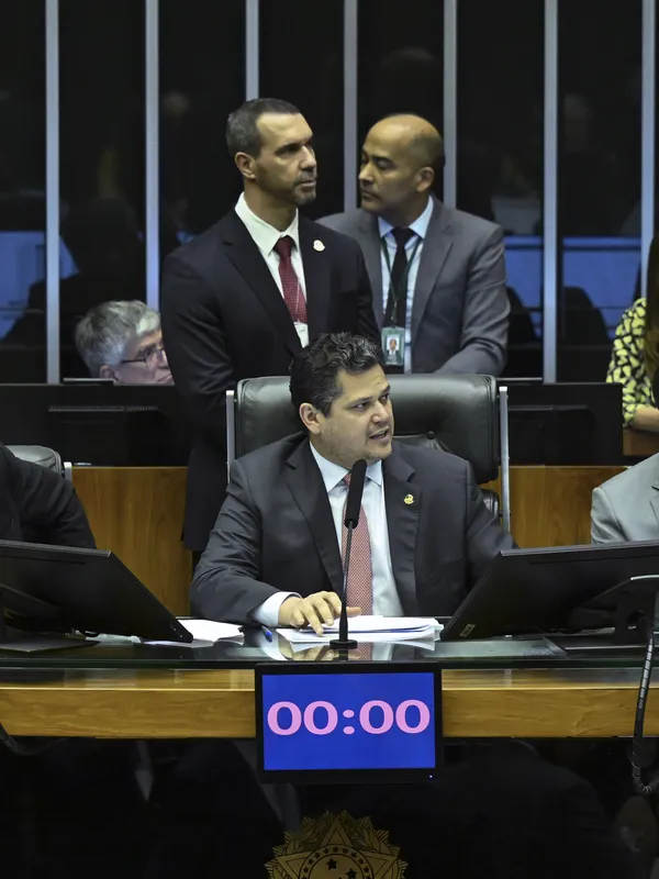 Congresso rejeita vetos ao Projeto de Lei do licenciamento ambiental