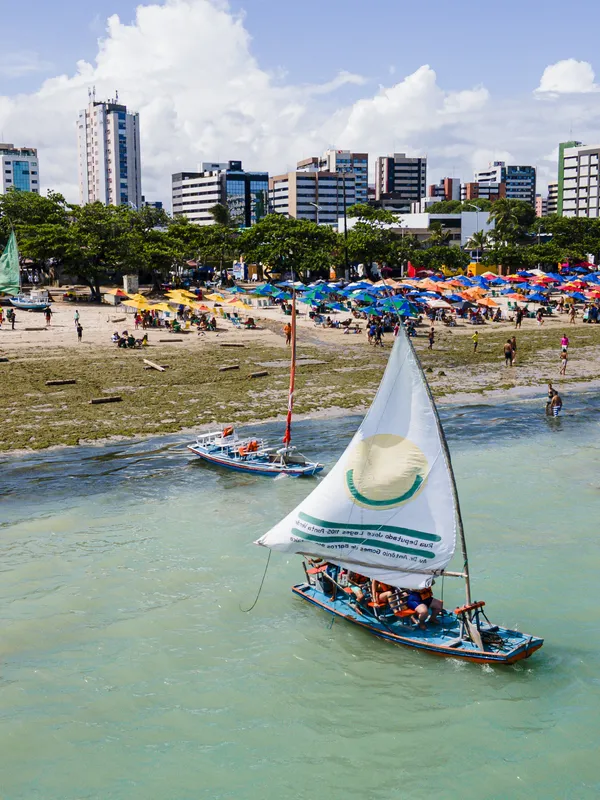 Maceió e Maragogi estão entre os destinos mais buscados para férias