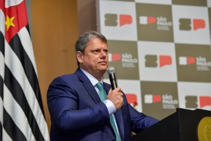 Tarcísio de Freitas será homenageado pela ALE com comenda
