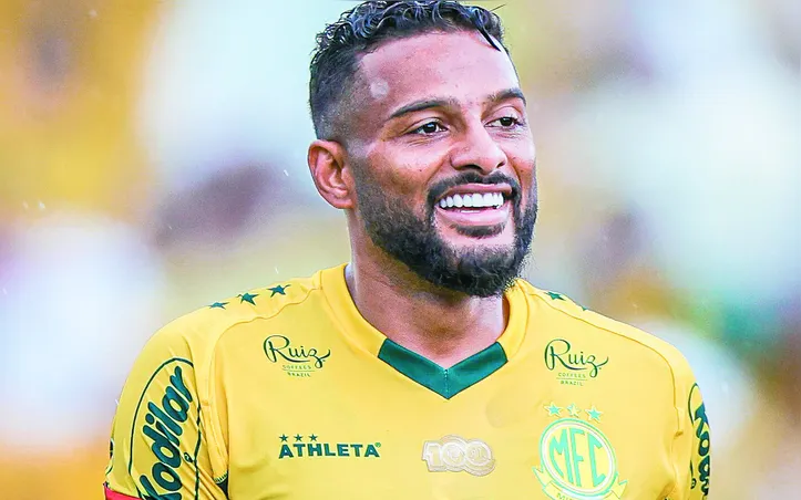 Reinaldo é artilheiro do Mirassol