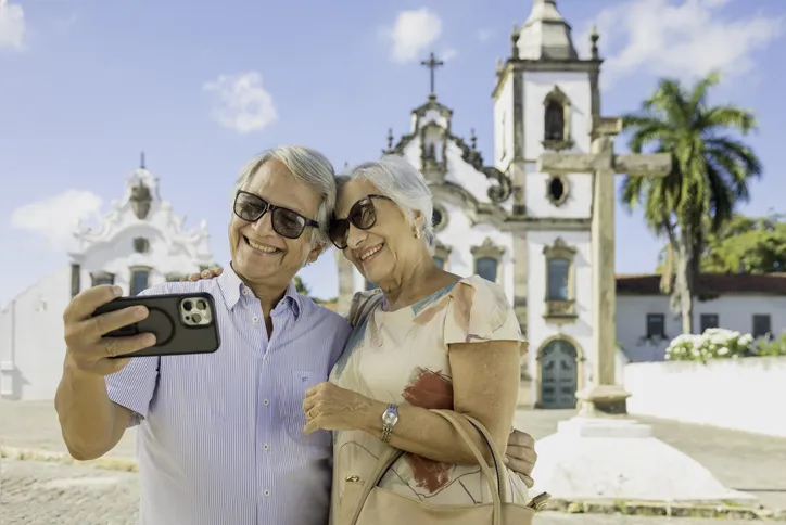 O turista com mais de 60 anos possui características que o tornam um importante cliente para o ramo