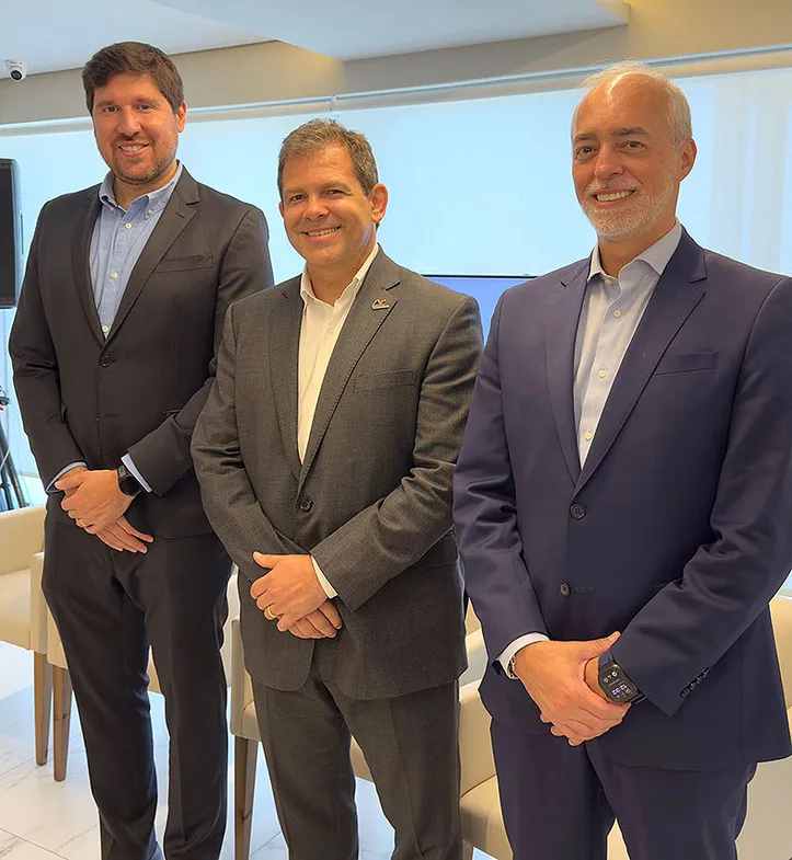 Imagem ilustrativa da imagem Alcon lança em Maceió o primeiro tratamento refrativo totalmente personalizado: WaveLight® Plus