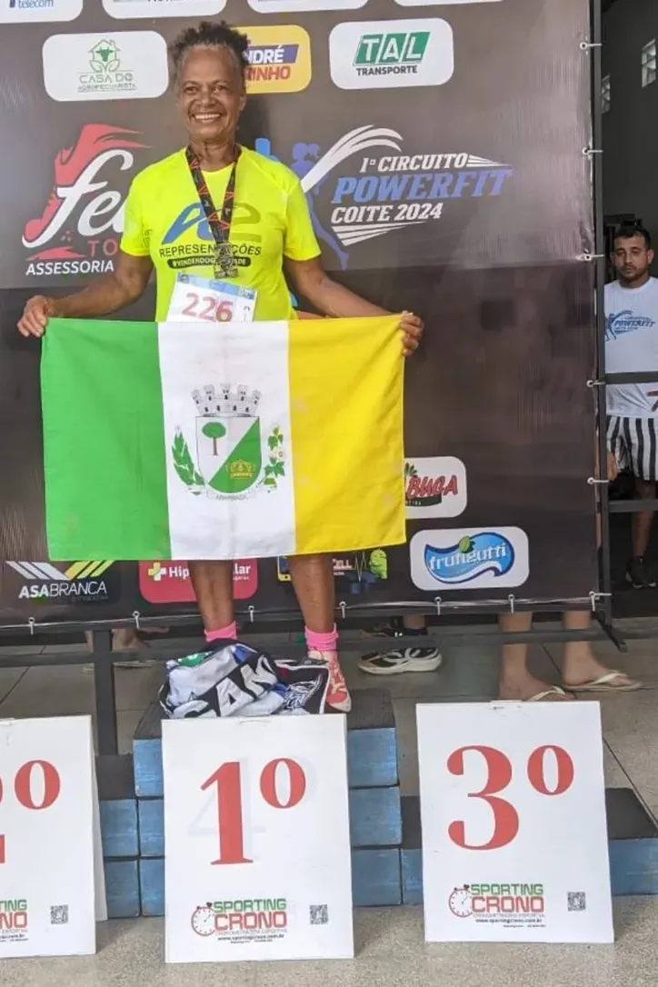 Dona Carminha achou na corrida uma saída para a depressão