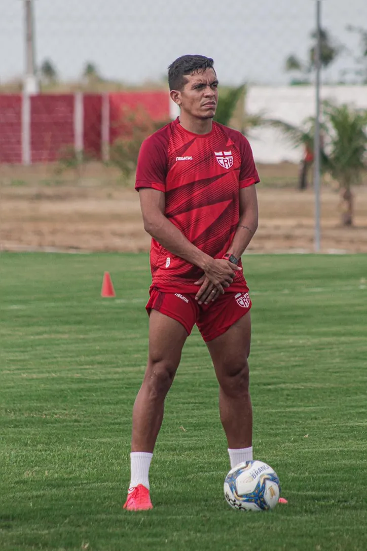 Igor Cariús jogou no CRB entre 2019 e 2020 e hoje está no Sport