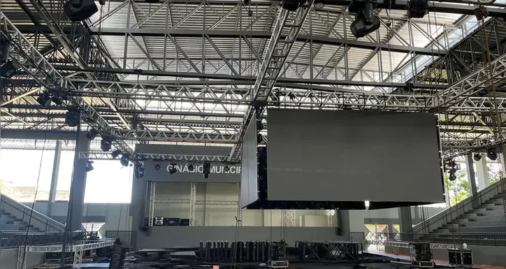 Arena do Coliseu já está sendo montada no Ginásio João Paulo II