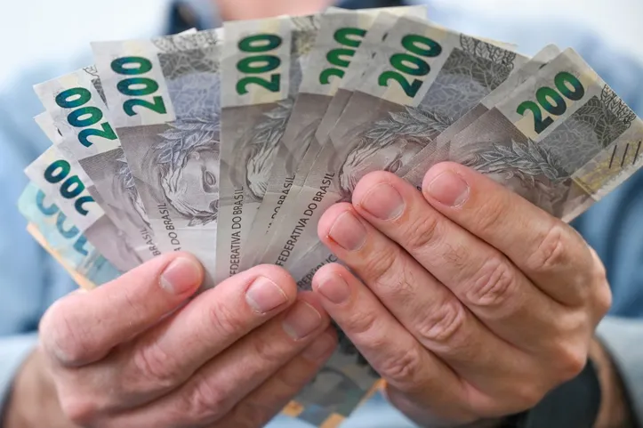 O saldo total das operações de crédito do Sistema Financeiro Nacional (SFN) chegou a R$ 6,8 trilhões