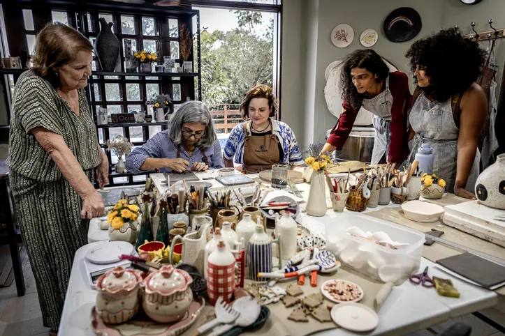 Imagem ilustrativa da imagem Desacelerar com as mãos