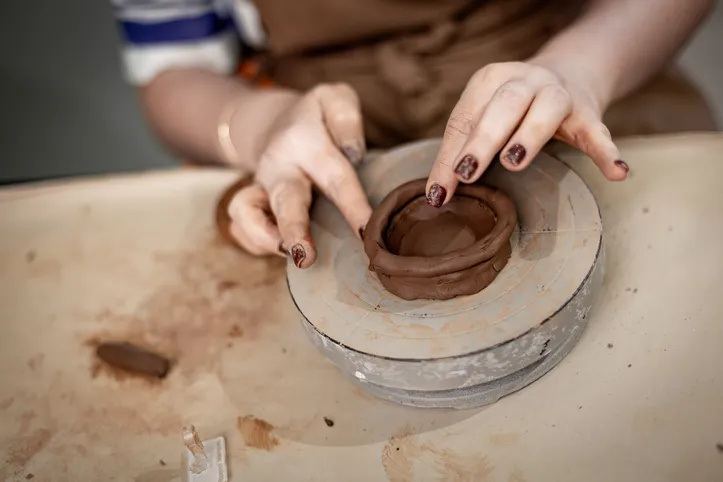 Imagem ilustrativa da imagem Desacelerar com as mãos