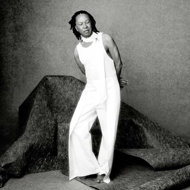 Imagem ilustrativa da imagem Djavan faz jazz com a vida e brinda o amor em álbum que celebra seus 50 anos de carreira