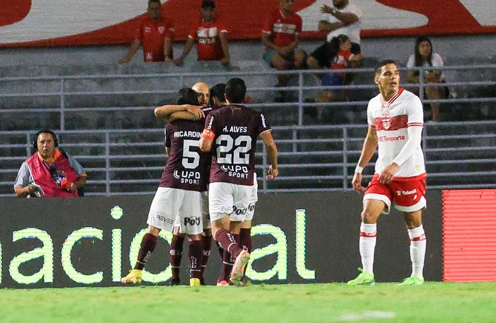 CRB empatou com a Ferroviária e diminuiu as chances de subir para a Série A do Brasileiro