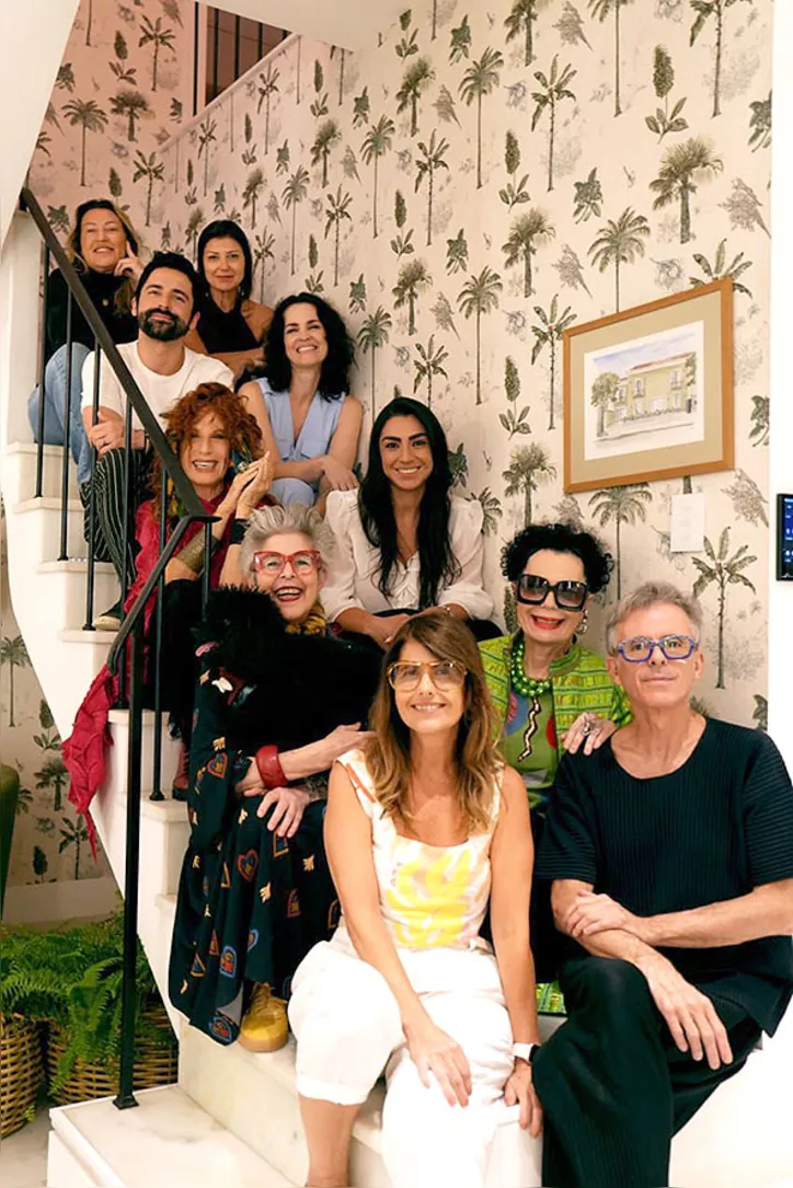 Imagem ilustrativa da imagem Frankie Amaury se une a artistas plásticos e celebs em leilão em prol de ONG pró pets