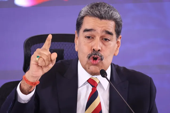 Para os Estados Unidos, Maduro integra organização terrorista