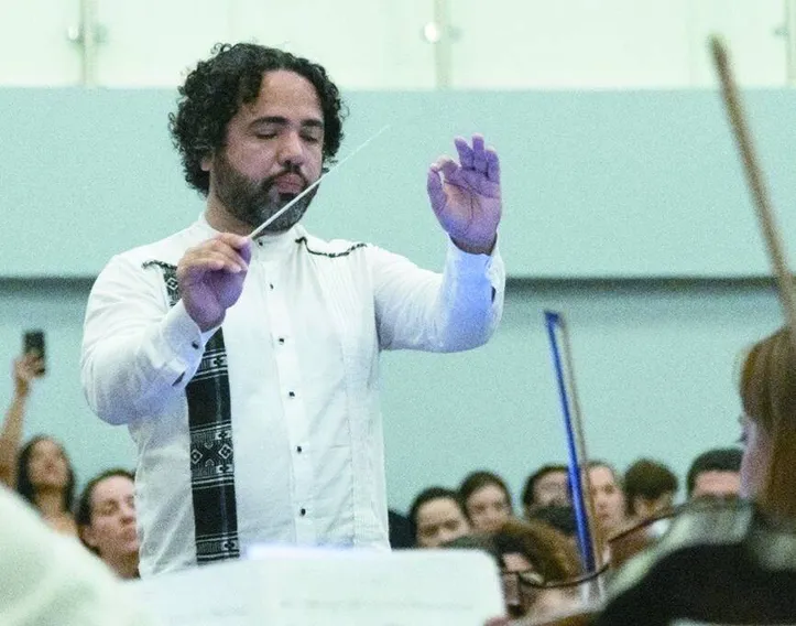 Imagem ilustrativa da imagem Luiz Martins rege segunda sessão do concerto Nordeste Vivo da Filarmônica de Alagoas