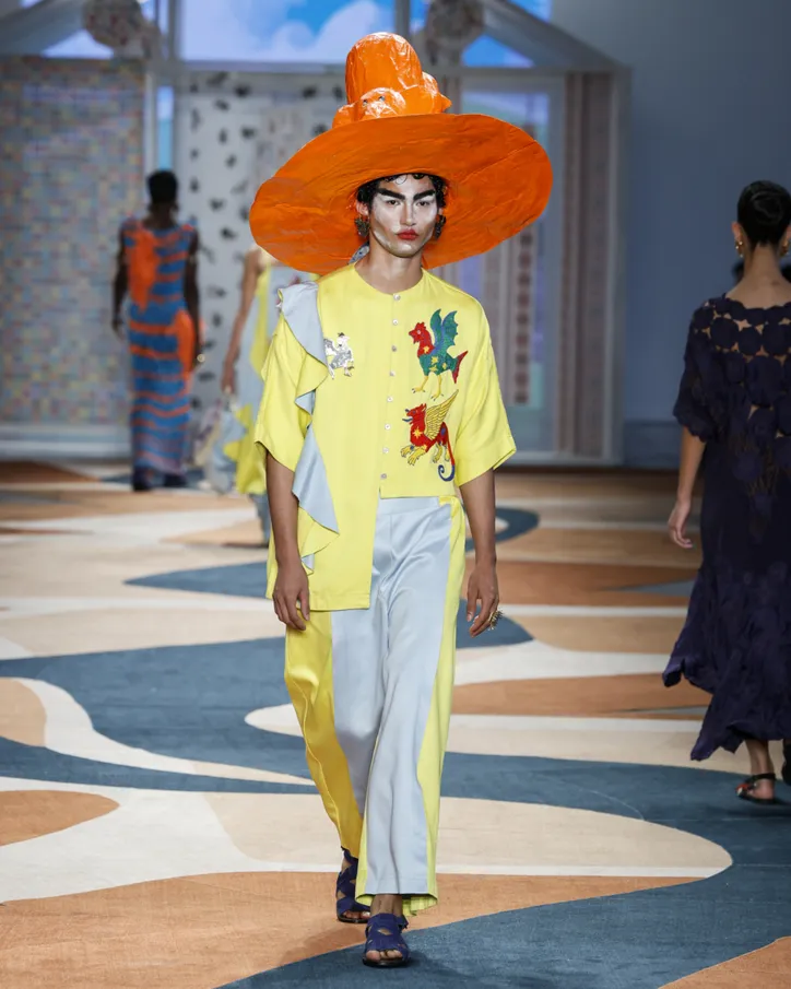 Foz

SPFW N60

Foto: Ze Takahashi/ @agfotosite