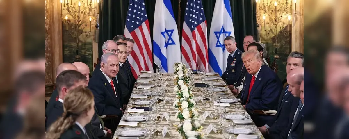 Trump anuncia ataque em área de Porto da Venezuela