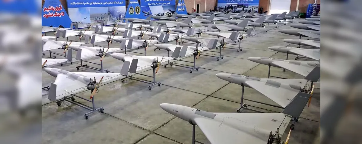 Irã recebe mil drones e anuncia exercícios com munição real