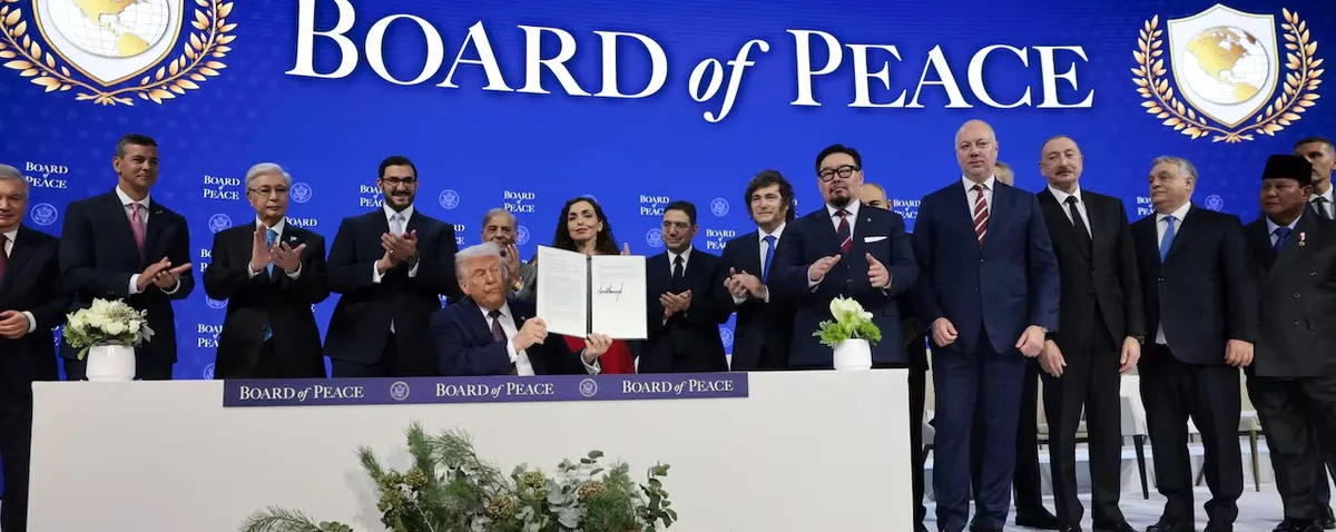 Trump lança ‘Conselho da Paz’ em Davos com críticas à ONU