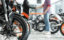 Alagoas registra a venda de 135 motos por dia em 2025, aponta Fenabrave