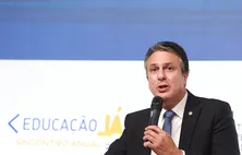 Paulo reassume hoje e participa de encontro de secretários de Educação