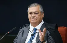 Dino proíbe destinação de emendas a ONGs ligadas a familiares