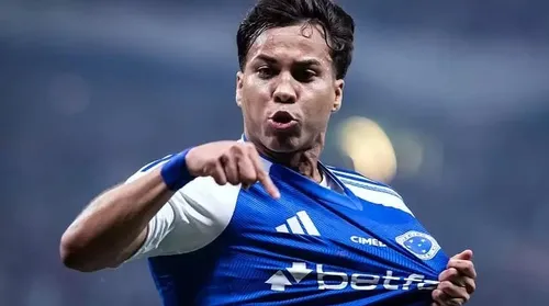 Após renovar com Filipe Luís, Flamengo mira Kaio Jorge - Imagem