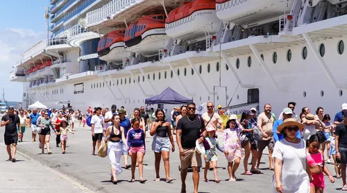 Chegada do MSC Grandiosa injeta R$ 3,9 milhões na economia de Alagoas - Imagem