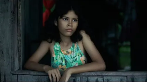 ‘Manas’: a água que afoga o silêncio - Imagem