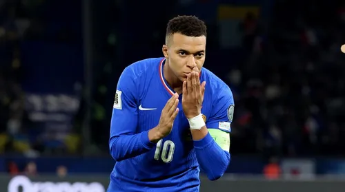 Mbappé bate recorde e lidera artilharia do mundo em 2025 - Imagem