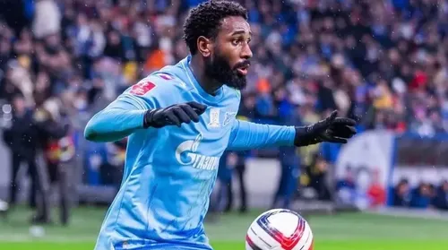 Presidente do Cruzeiro confirma acerto com meia Gérson, ex-Fla - Imagem