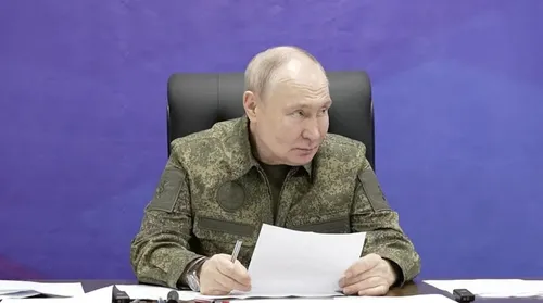 Putin ameaça tomar áreas do território ucraniano pela força - Imagem