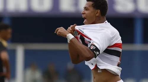 Alagoano faz golaço, São Paulo vence Bota e vai à semi da Copinha - Imagem