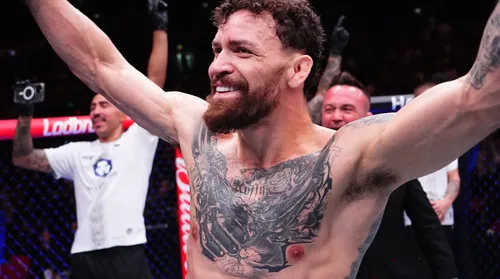 Alagoano Maurício Ruffy vence no UFC e assume top-10 - Imagem