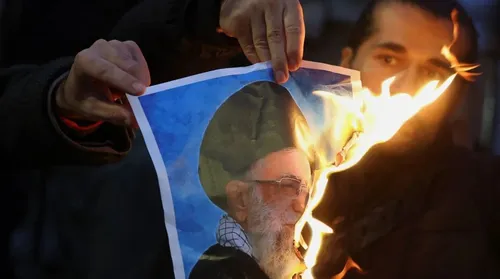 EUA anunciam sanções contra autoridades e empresas iranianas - Imagem