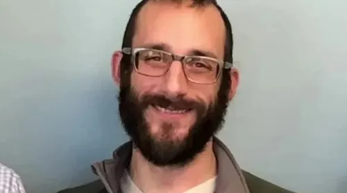 Trump sinaliza ajuste em operação migratória após mortes em Minesota - Imagem