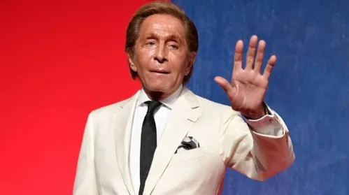 Velório de Valentino, um dos grandes nomes da moda italiana, começa hoje - Imagem