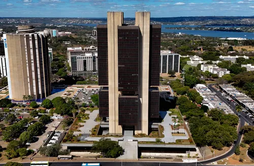 Banco Central faz investigação interna sobre caso Master